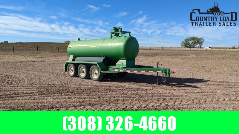 900 Gallon Fuel Trailer (air powered) 900 Gallon Fuel Trailer (air powered)