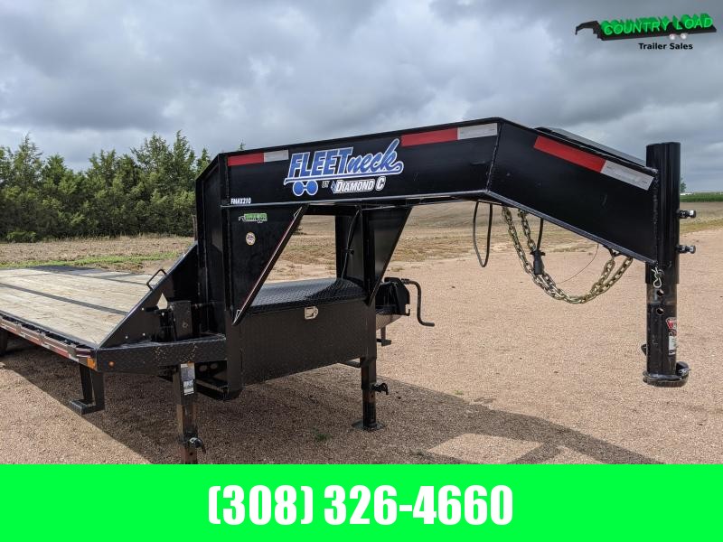 2017 Diamond C Trailers FMAX210 32 Hydraulic Dove Flatbed Trailer 2017 Diamond C Trailers FMAX210 32 Hydraulic Dove Flatbed Trailer