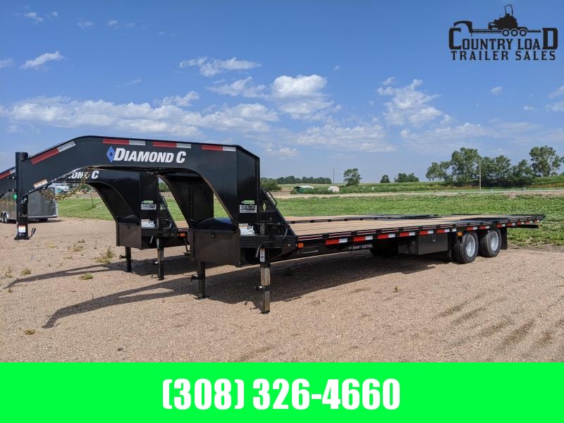 Diamond C Trailers FMAX210HDT 32x102 Diamond C Trailers FMAX210HDT 32x102