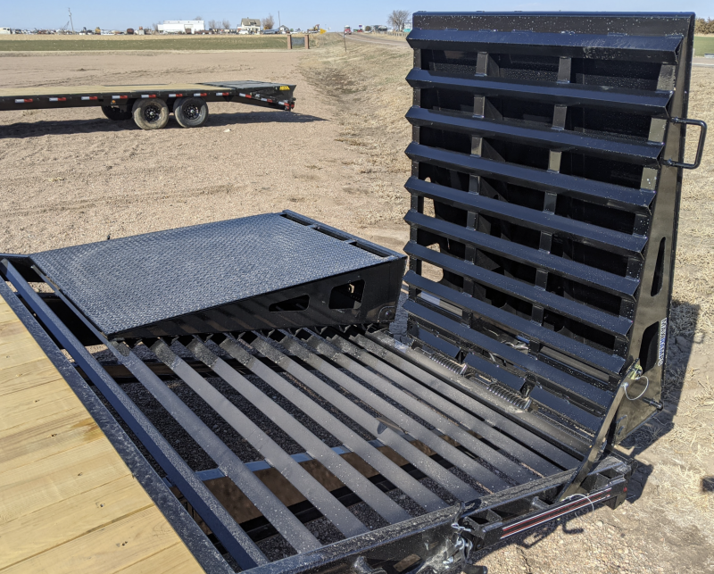 new Equipment / Flatbed Trailers Diamond C Trailers  for sale, in Madrid, NE Thumbnail 6