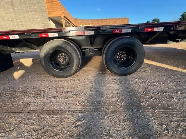 used Equipment / Flatbed Trailers Delta Manufacturing  for sale, in Merrill, WI Thumbnail 8