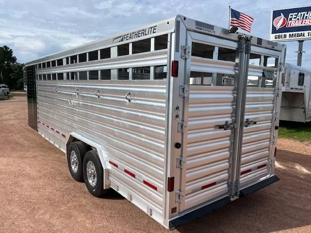 used Horse Trailers Featherlite  for sale, in Merrill, WI Thumbnail 13