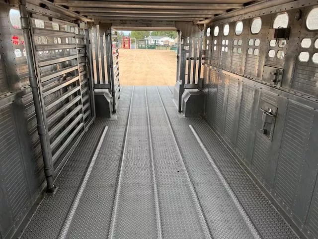 used Stock / Stock Combo Trailers Wilson Trailer Company  for sale, in Merrill, WI Thumbnail 16