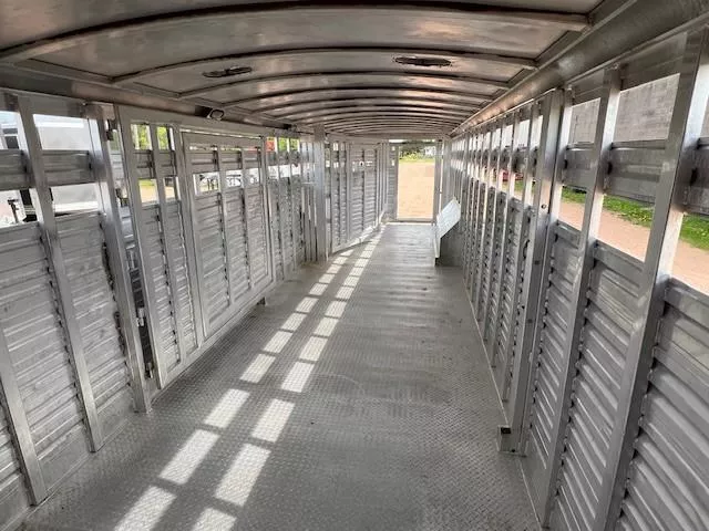 used Stock / Stock Combo Trailers Elite Trailers  for sale, in Merrill, WI Thumbnail 13