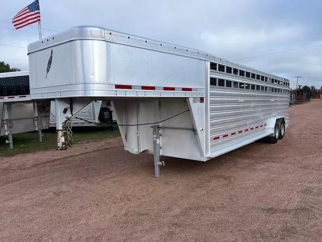 used Stock / Stock Combo Trailers Featherlite  for sale, in Merrill, WI Thumbnail 3