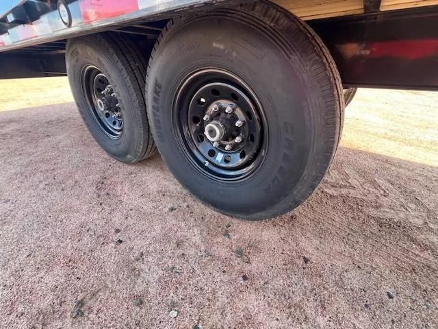 used Equipment / Flatbed Trailers MAXX-D  for sale, in Merrill, WI Thumbnail 12
