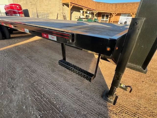 used Equipment / Flatbed Trailers Delta Manufacturing  for sale, in Merrill, WI Thumbnail 5