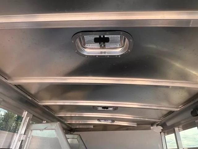 used Horse Trailers Featherlite  for sale, in Merrill, WI Thumbnail 14