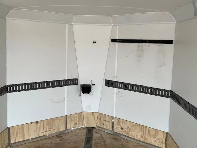 used Cargo (Enclosed) Trailers NEO Trailers  for sale, in Merrill, WI Thumbnail 11