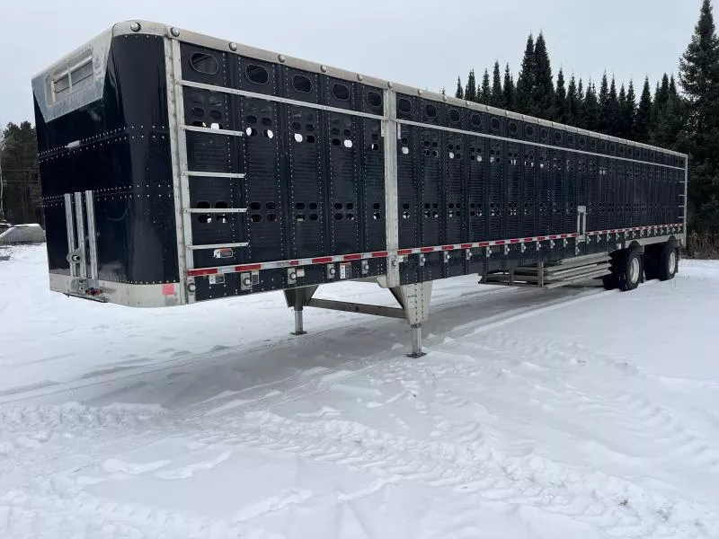 2024 Wilson Trailer Company Semi Livestock Livestock