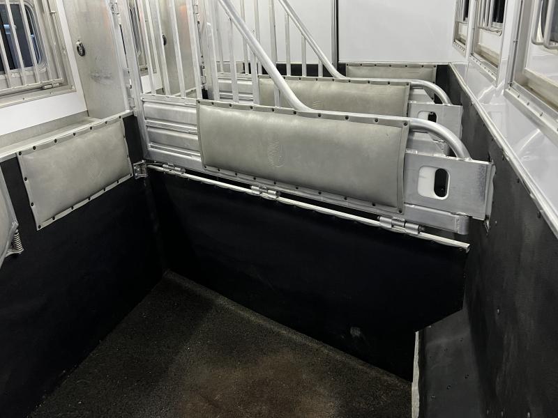 used Horse Trailers Featherlite  for sale, in Merrill, WI Thumbnail 25