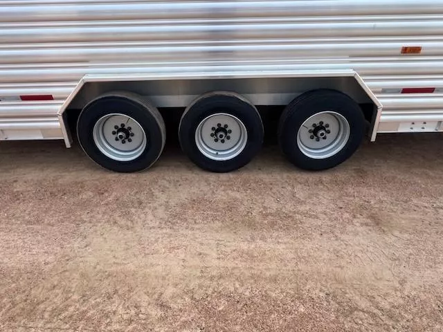 new Stock / Stock Combo Trailers Featherlite  for sale, in Merrill, WI Thumbnail 6