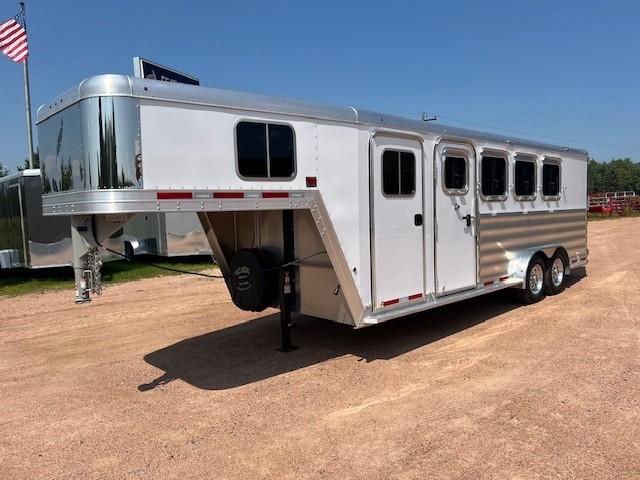 used Horse Trailers Featherlite  for sale, in Merrill, WI Thumbnail 5