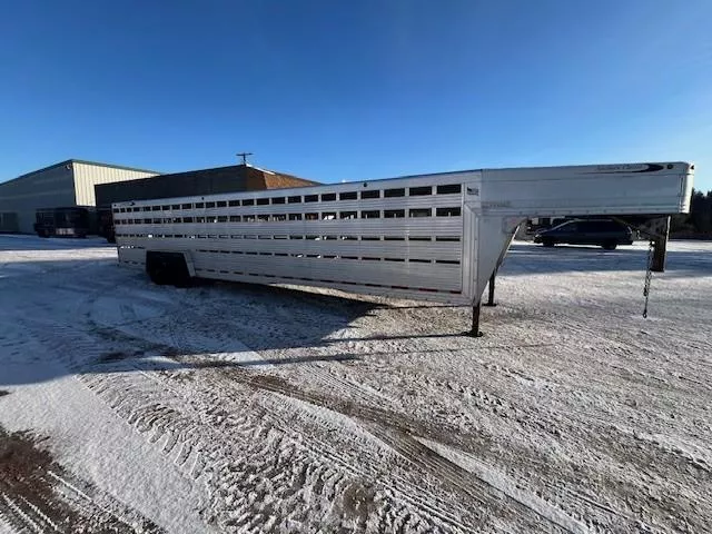 used Stock / Stock Combo Trailers Southern Classic  for sale, in Merrill, WI Thumbnail 6