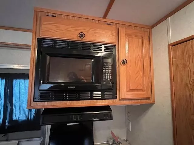 used Horse Trailers Featherlite  for sale, in Merrill, WI Thumbnail 18