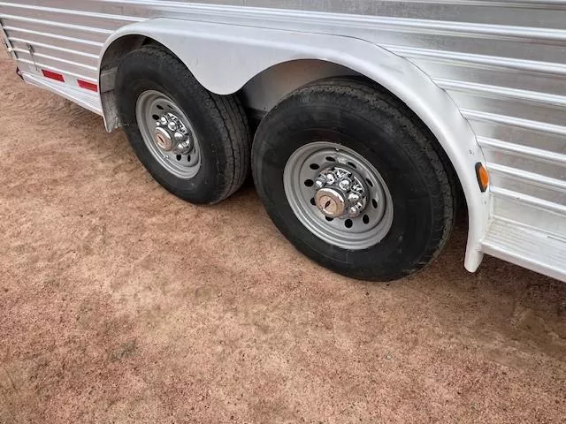 used Horse Trailers Featherlite  for sale, in Merrill, WI Thumbnail 6