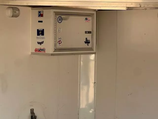 used Cargo (Enclosed) Trailers R&R  for sale, in Merrill, WI Thumbnail 8