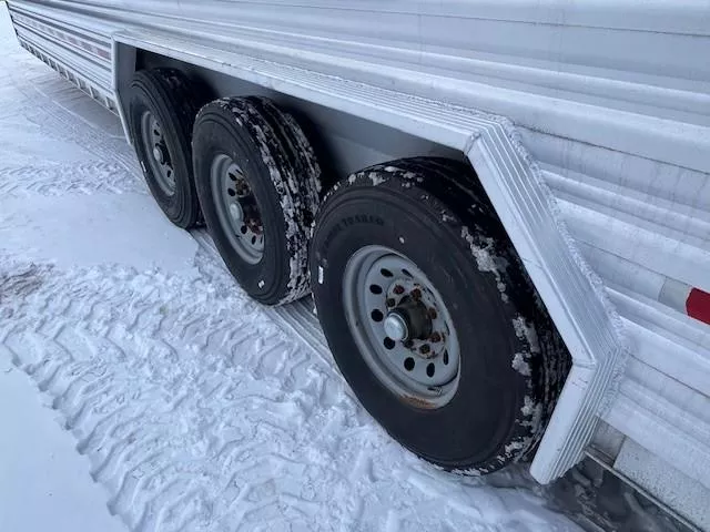 used Stock / Stock Combo Trailers Featherlite  for sale, in Merrill, WI Thumbnail 9