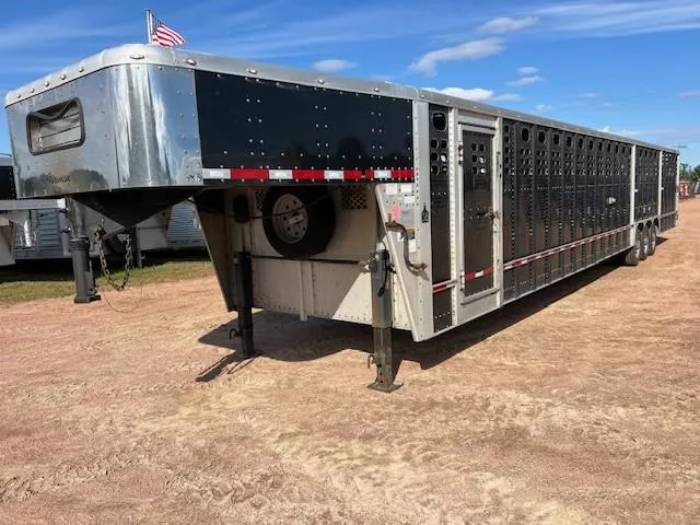 2021 Wilson Trailer Company 9945T Stock / Stock Combo Trailer