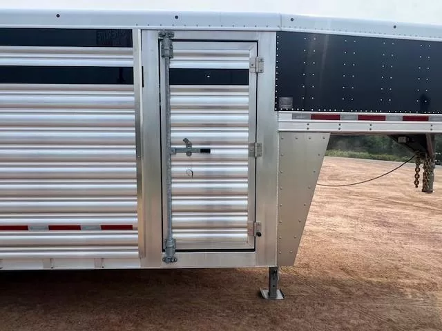 new Stock / Stock Combo Trailers Featherlite  for sale, in Merrill, WI Thumbnail 5