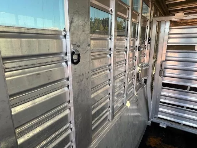 used Stock / Stock Combo Trailers Featherlite  for sale, in Merrill, WI Thumbnail 17
