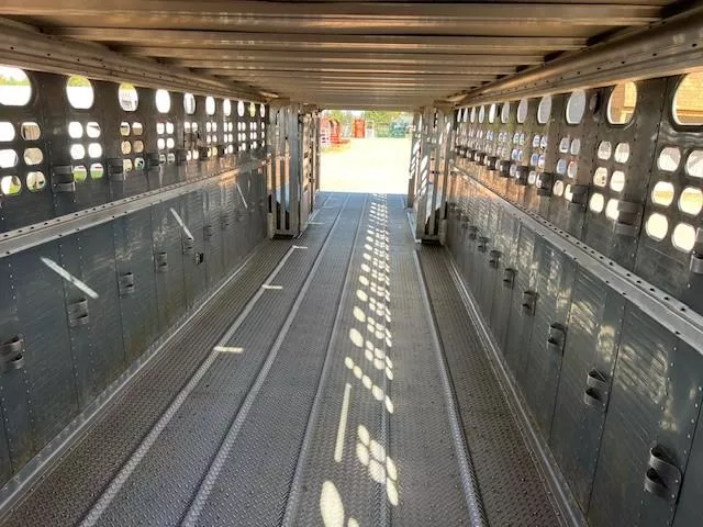used Stock / Stock Combo Trailers Wilson Trailer Company  for sale, in Merrill, WI Thumbnail 17