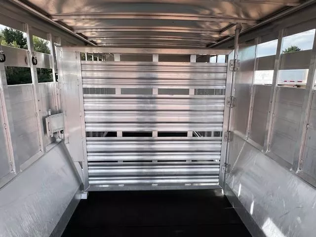 used Horse Trailers Featherlite  for sale, in Merrill, WI Thumbnail 16