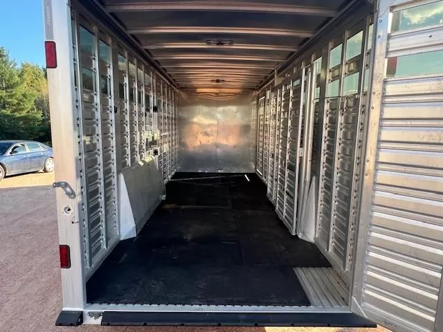 used Stock / Stock Combo Trailers Featherlite  for sale, in Merrill, WI Thumbnail 13