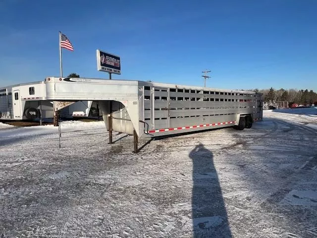 used Stock / Stock Combo Trailers Southern Classic  for sale, in Merrill, WI Thumbnail 2