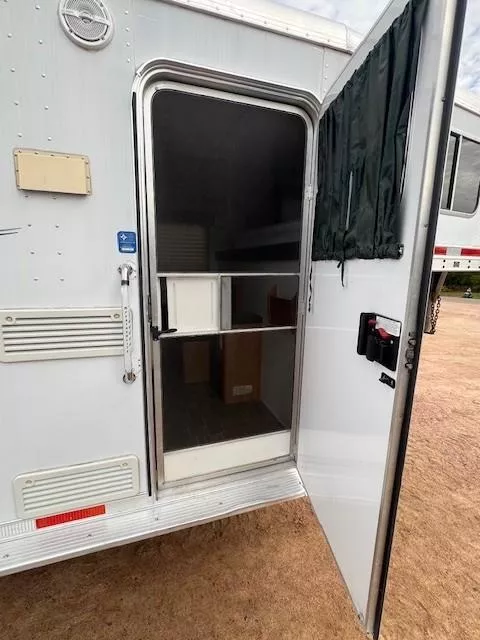 used Horse Trailers Featherlite  for sale, in Merrill, WI Thumbnail 16