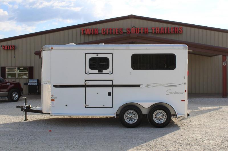 2006 Sundowner Trailers 737 Horse Trailer 2006 Sundowner Trailers 737 Horse Trailer