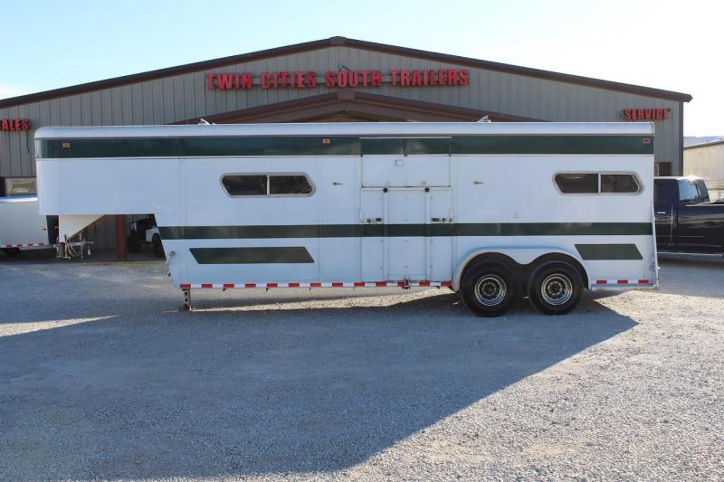 1981 Turnbow Trailers Turnbow Horse Trailer 1981 Turnbow Trailers Turnbow Horse Trailer