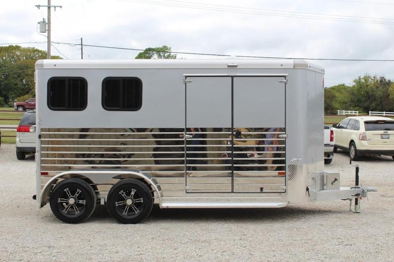2022 Sundowner Trailers Super Tack Horse Trailer 2022 Sundowner Trailers Super Tack Horse Trailer