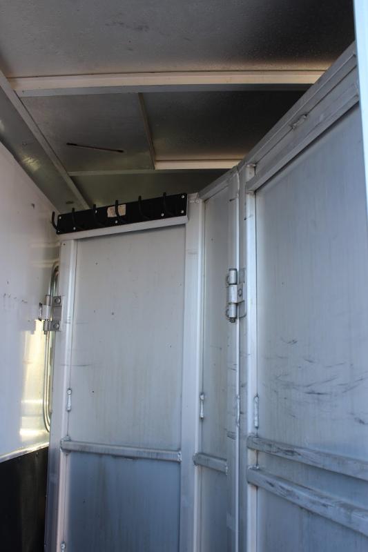 used Horse Trailers Featherlite  for sale, in Pilot Point, TX Thumbnail 7