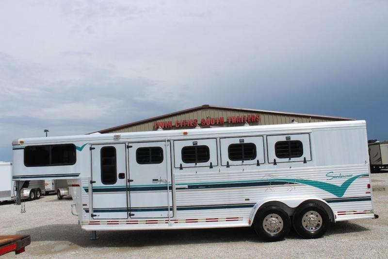1997 Sundowner Trailers Sunlite Horse Trailer 1997 Sundowner Trailers Sunlite Horse Trailer