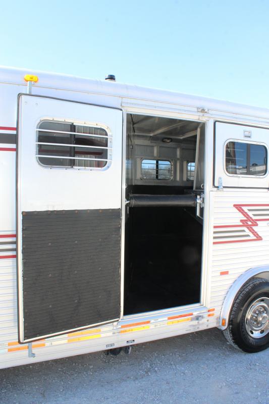 used Horse Trailers Sundowner Trailers  for sale, in Pilot Point, TX Thumbnail 8