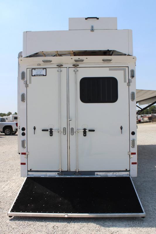used Horse Trailers Sundowner Trailers  for sale, in Pilot Point, TX Thumbnail 6
