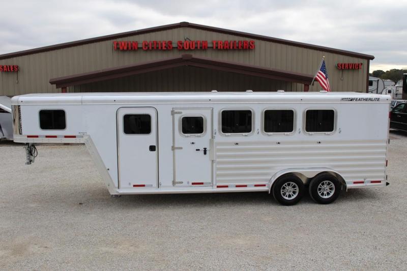 2021 Featherlite 7541 Horse Trailer 2021 Featherlite 7541 Horse Trailer