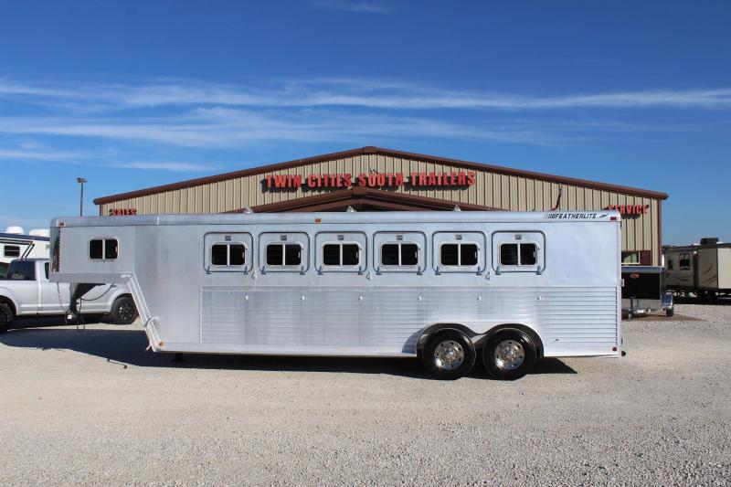 1993 Featherlite 8544 Horse Trailer 1993 Featherlite 8544 Horse Trailer