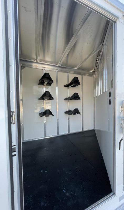 new Horse Trailers Sundowner Trailers  for sale, in Pilot Point, TX Thumbnail 7