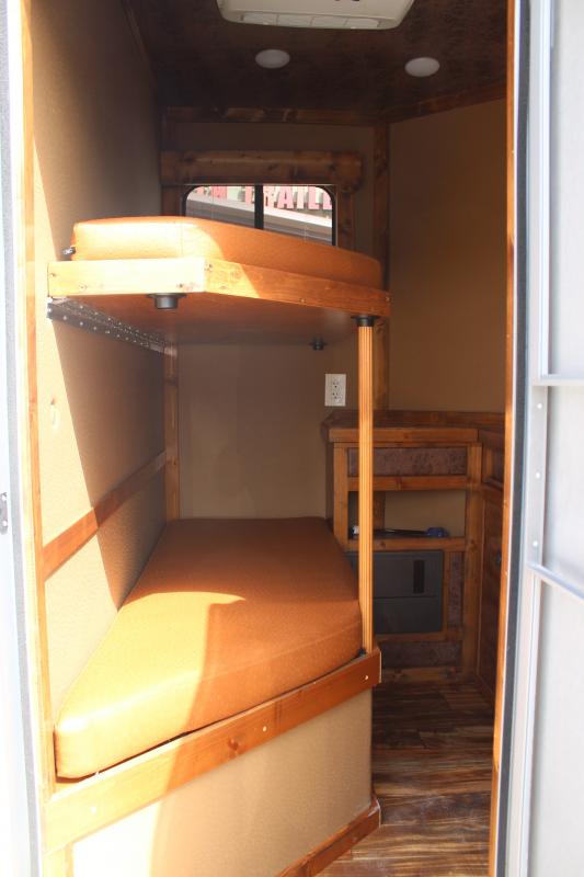 used Horse Trailers Adam  for sale, in Pilot Point, TX Thumbnail 10