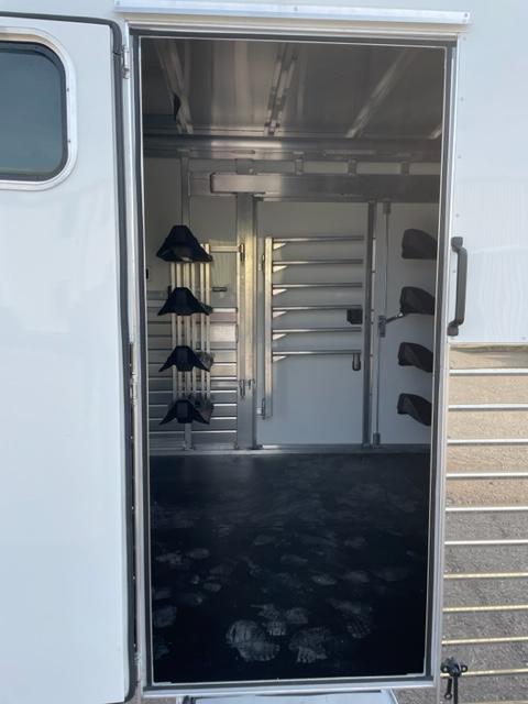 new Horse Trailers Sundowner Trailers  for sale, in Pilot Point, TX Thumbnail 12