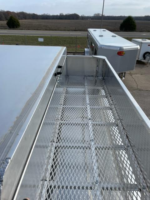 new Horse Trailers Sundowner Trailers  for sale, in Pilot Point, TX Thumbnail 9