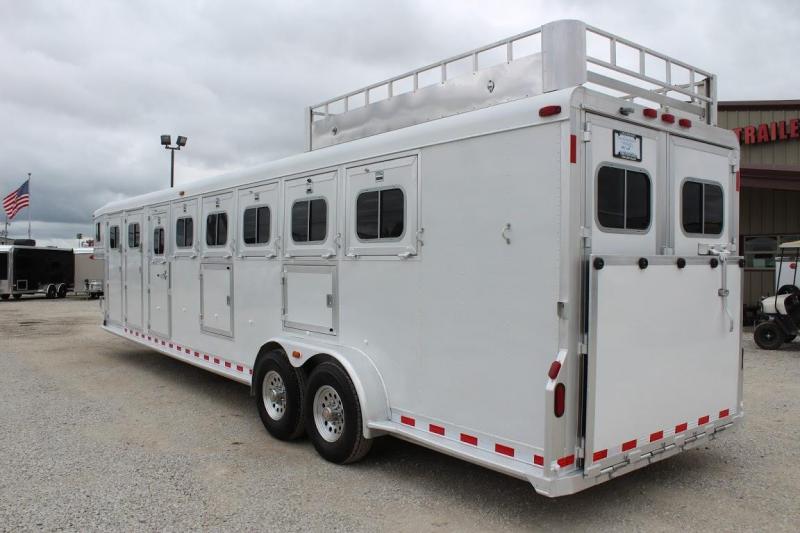 Used Elite Horse trailers for sale