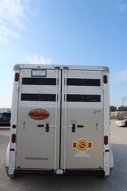 2016 Sundowner 3 horse slant gooseneck Sundowner Trailers