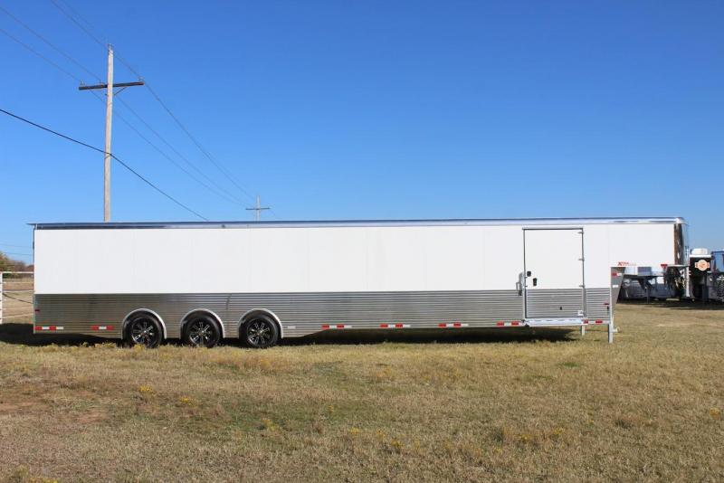 2022 Sundowner Trailers XTRA Car / Racing Trailer 2022 Sundowner Trailers XTRA Car / Racing Trailer