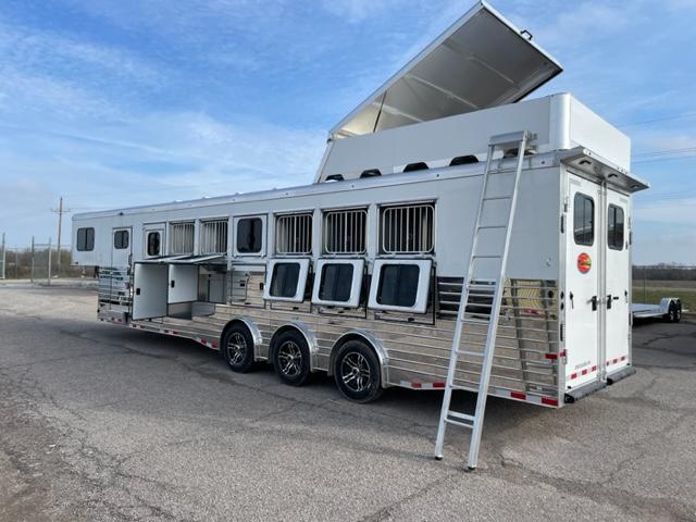 new Horse Trailers Sundowner Trailers  for sale, in Pilot Point, TX Thumbnail 11