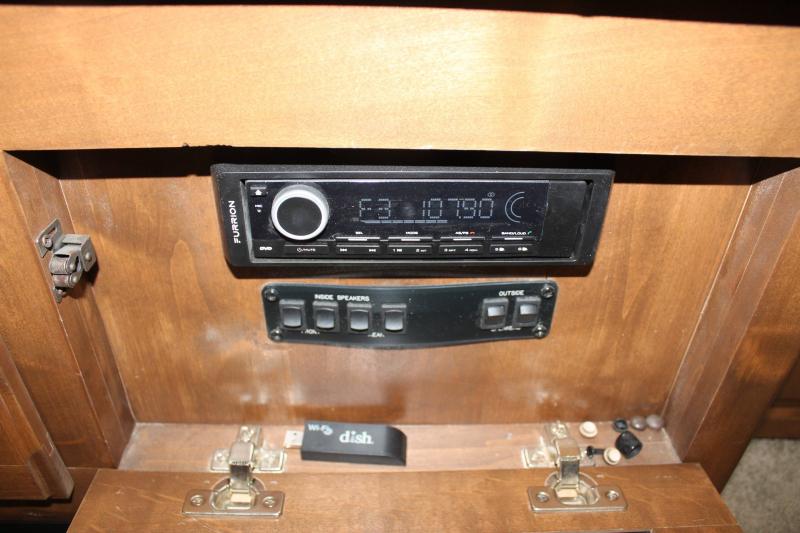 used Horse Trailers Sundowner Trailers  for sale, in Pilot Point, TX Thumbnail 28