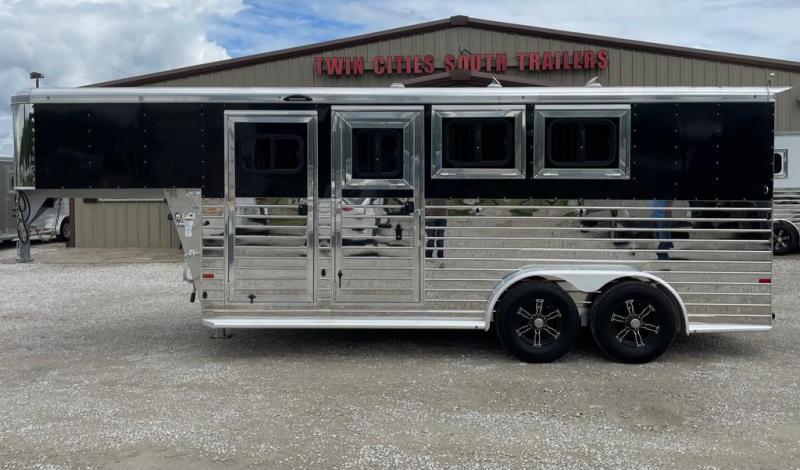 2022 Sundowner Trailers Rancher Sport Horse Trailer 2022 Sundowner Trailers Rancher Sport Horse Trailer