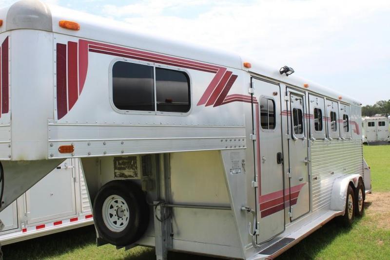 1992 4-Star 4 horse slant gooseneck 1992 4-Star 4 horse slant gooseneck